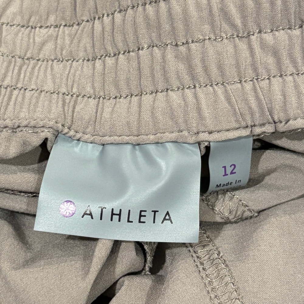 Athleta Chelsea Cargo Pants - Picture 6 of 6